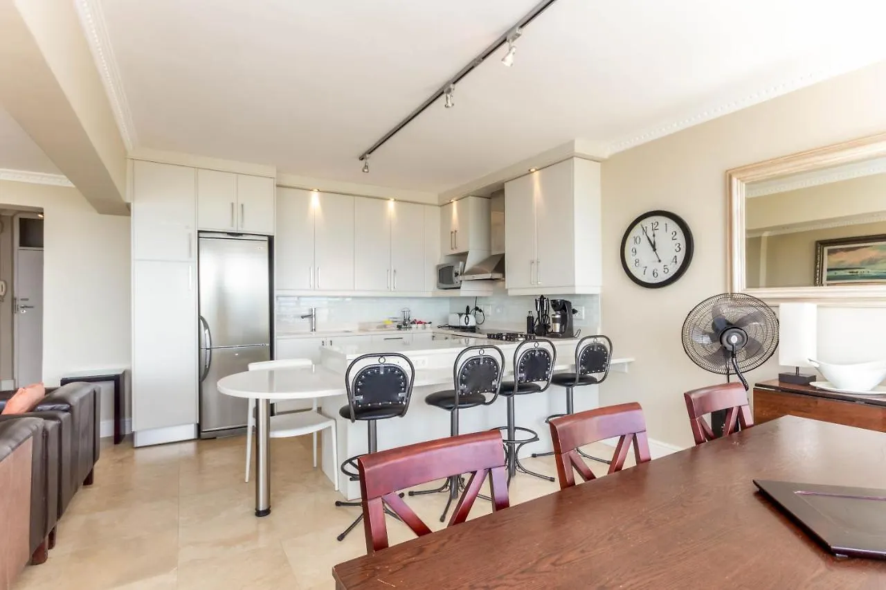 Third Floor Sea Facing 2 Bedroom Apartment Cape Town 0*,  South Africa