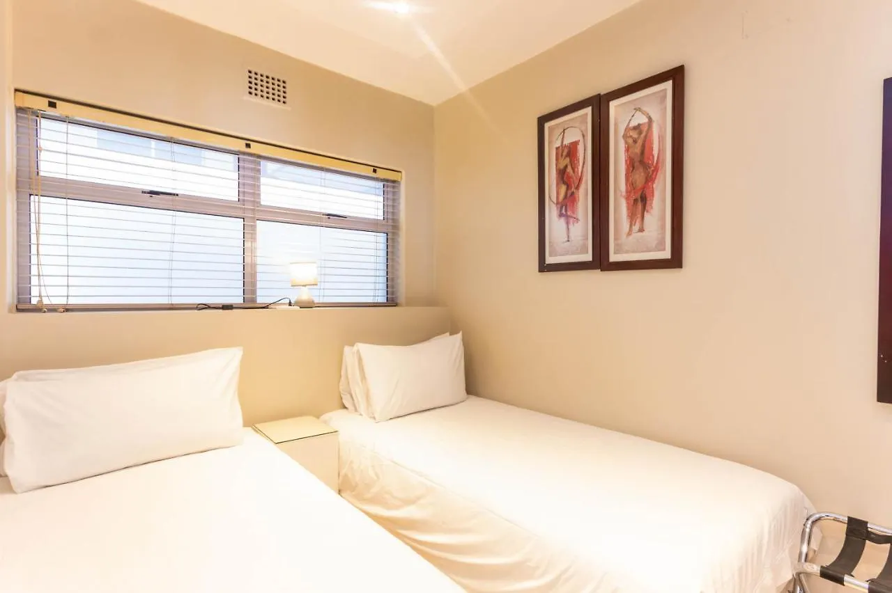 Third Floor Sea Facing 2 Bedroom Apartment Cape Town