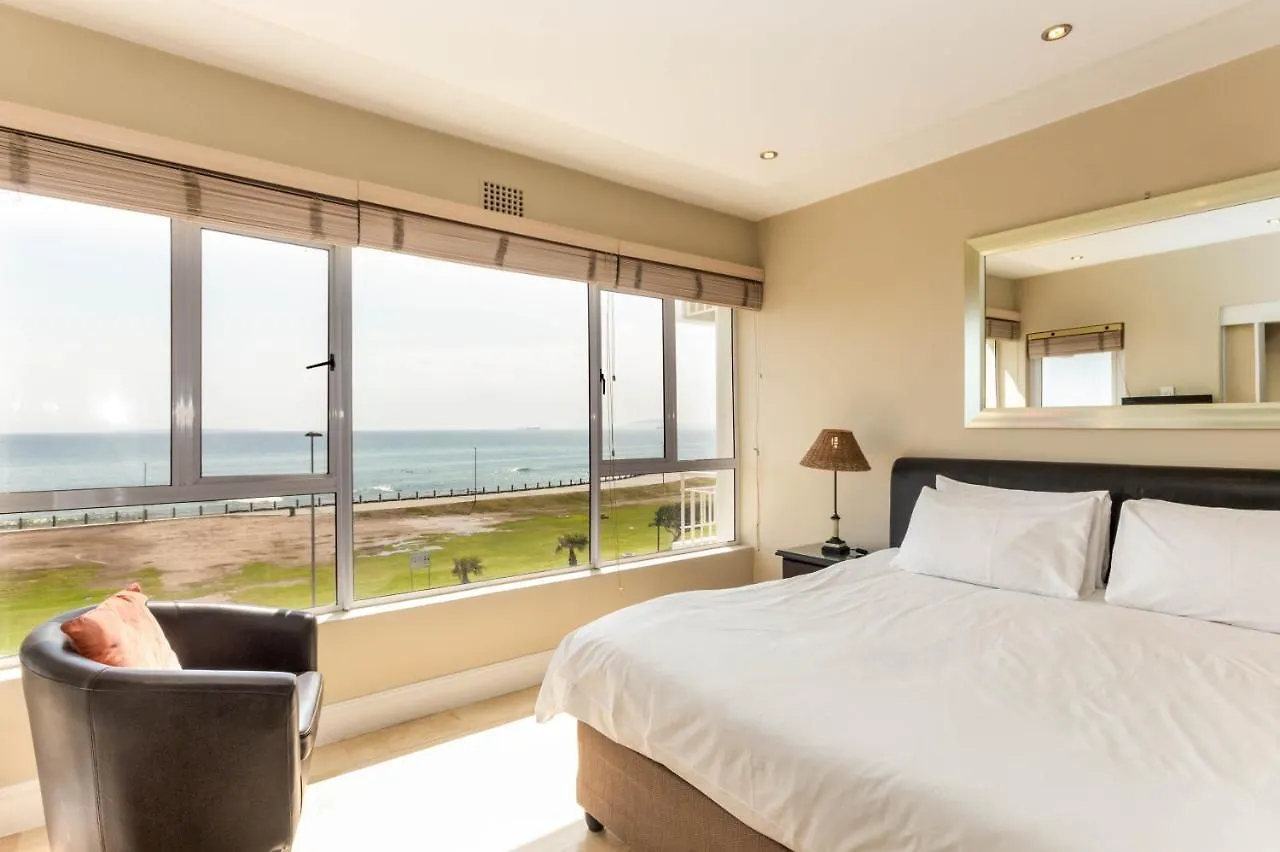 Third Floor Sea Facing 2 Bedroom Apartment Cape Town Güney Afrika